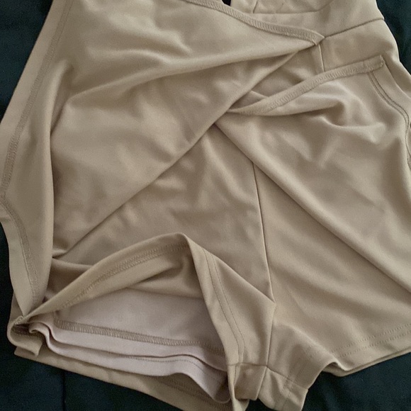 Romper - Picture 7 of 7